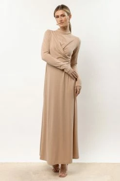 ZOE + CLAIRE Alani Maxi Dress