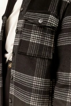 QIZHEN New Arrivals Baylee Plaid Shacket