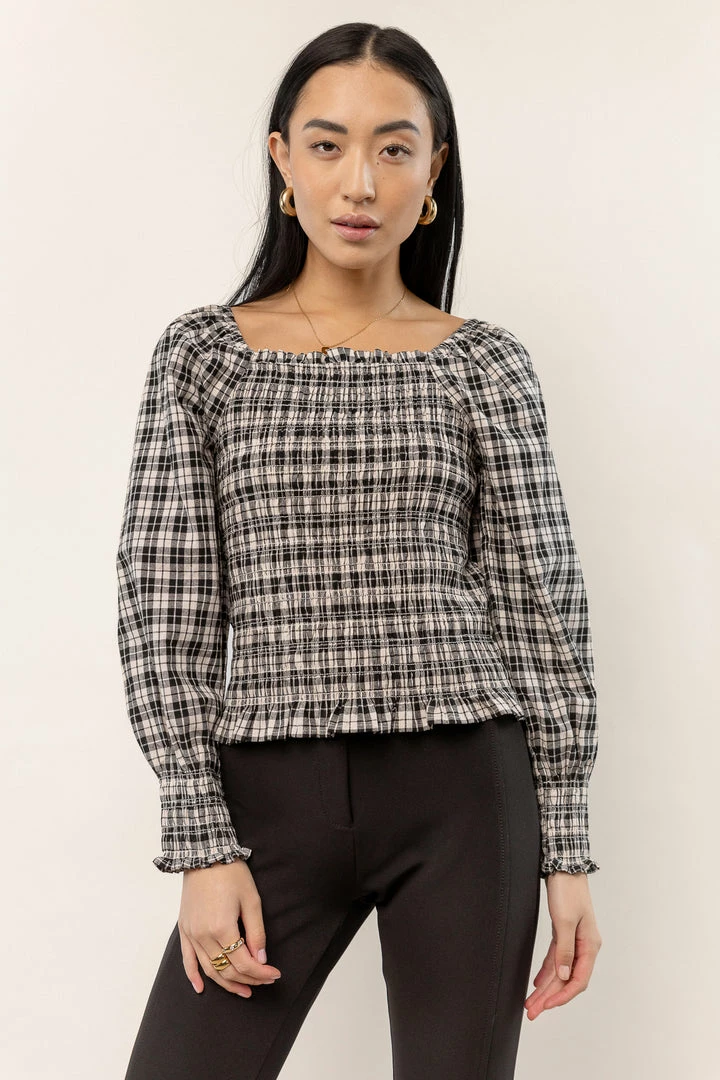 Budget π₯° SINA Devin Plaid Top In Cream β¨ 3 SINA Devin Plaid Top In Cream