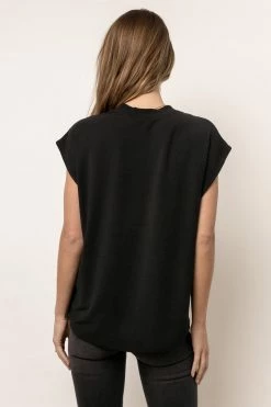 Budget β€οΈ SINA Greta Muscle Tee In Black New Arrivals π 6 SINA Greta Muscle Tee In Black New Arrivals