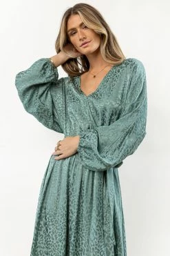 Flying Tomato Hunter Leopard Print Dress New Arrivals