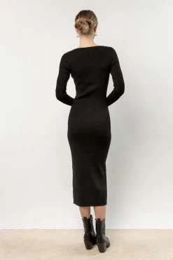 AARON & AMBER Jaelynn Bodycon Dress In Black