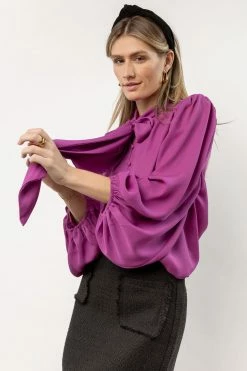 ZOE + CLAIRE Josie Long Sleeve Top