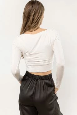 FINAL TOUCH COLLECTION Kamryn Crop Top In Ivory