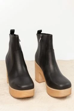 BEAST FASHION New Arrivals Presley Heeled Boots In Black