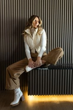 &MERCI Tops Quinn Cropped Puffer Vest