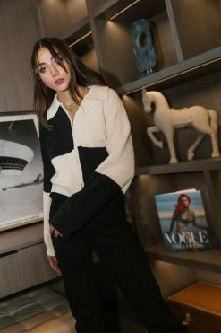 LE LIS Tops Sybil Color Block Sweater